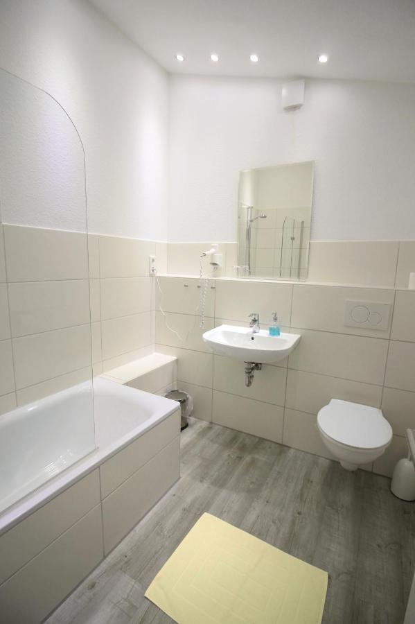 Hotel Zur Linde Hechthausen Extérieur photo